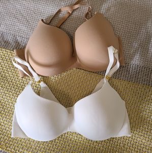 Sold - Victoria Secret bras x 2 36 C